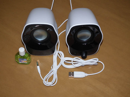 logicool-Z120BW-speaker.jpg