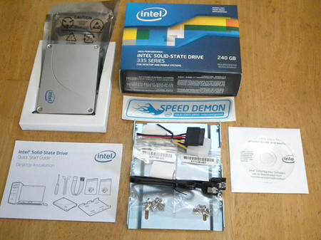 335-series-SSDSC2CT240A4K5-reseler-box.jpg