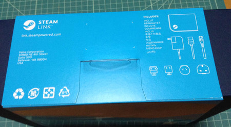 steamlink-02-boxside